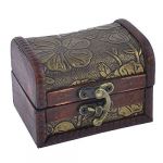 Antique Design Embossed Flower Jewelry Gift Necklace Wooden Case Box