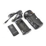 MB-D10 Power Grip for Nikon D300 D300s D700 DSLR Digital Camera with Car Adapter + IR Remote Contro