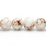 50 X WHITE   BROWN MOTTLE EFFECT GLASS ROUND BEADS 10 MM